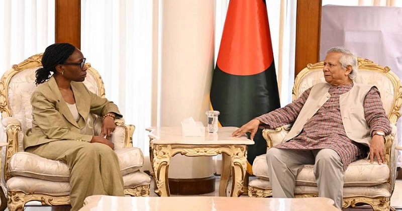 আ. লীগকে নিষিদ্ধ করার কোনো পরিকল্পনা নেই অন্তর্বর্তী সরকারের