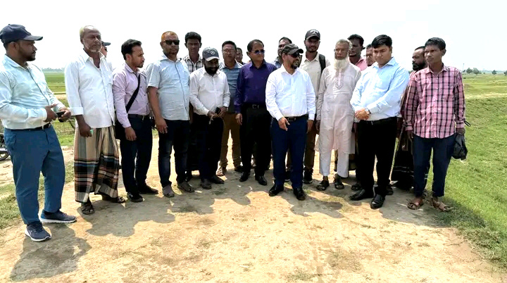 জগন্নাথপুরে ফসল রক্ষা বেড়িবাঁধ পরিদর্শন করেছেন জেলা প্রশাসক ড.মোঃ ইলিয়াস মিয়া