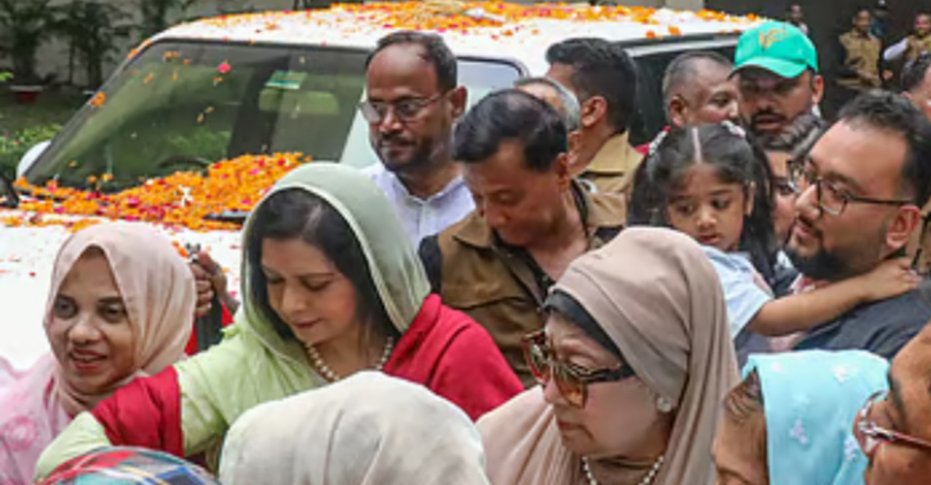 খালেদা জিয়া অনেকটা সুস্থ, মানসিকভাবেও ‘স্ট্যাবল’-ডা. জাহিদ হোসেন