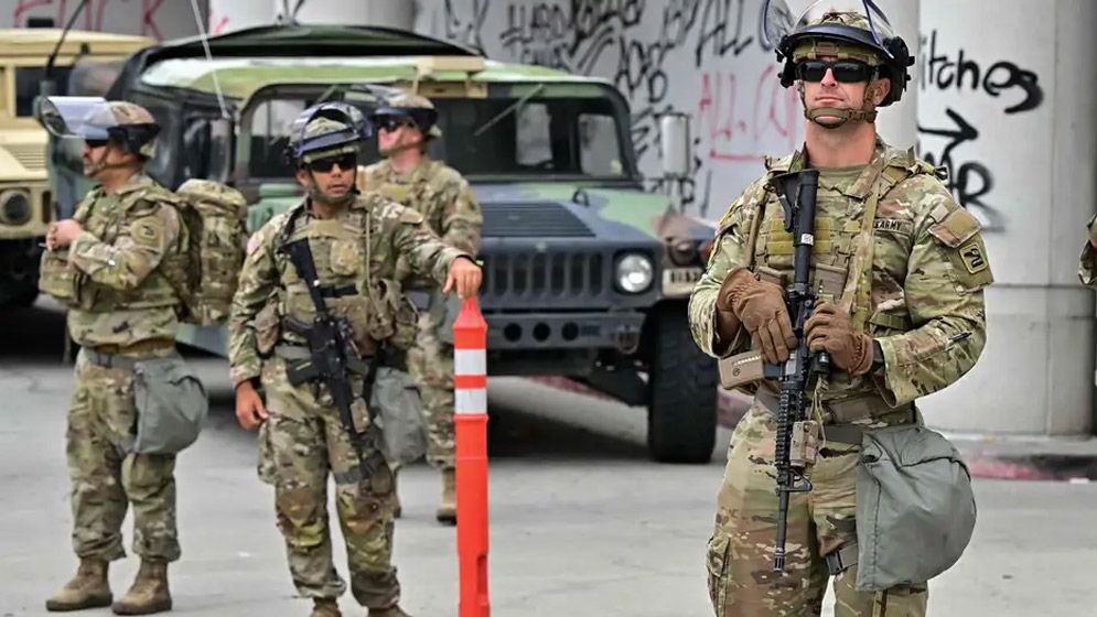 যুক্তরাষ্ট্রের ন্যাশনাল গার্ড কী, কখন মোতায়েন করা হয়?