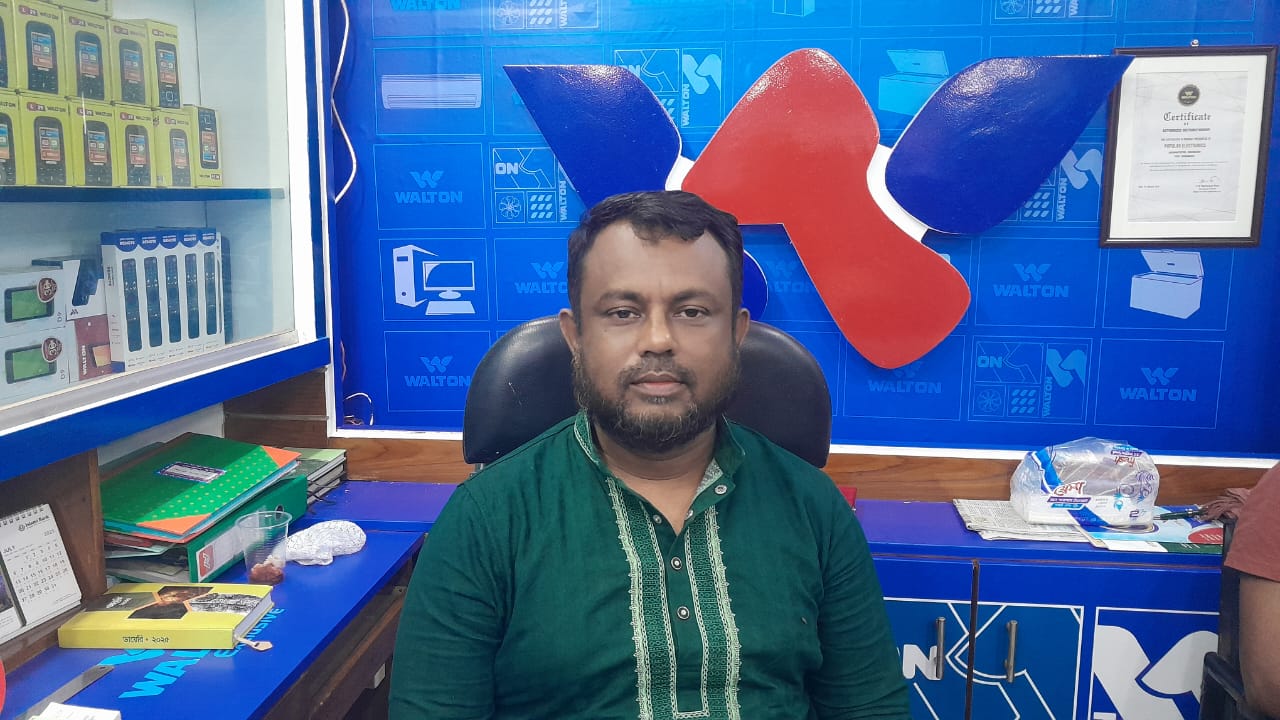 জগন্নাথপুরের বিশিষ্ট ব্যবসায়ী জামাল ওমরাহ পালনে সৌদি যাত্রা করেছেন