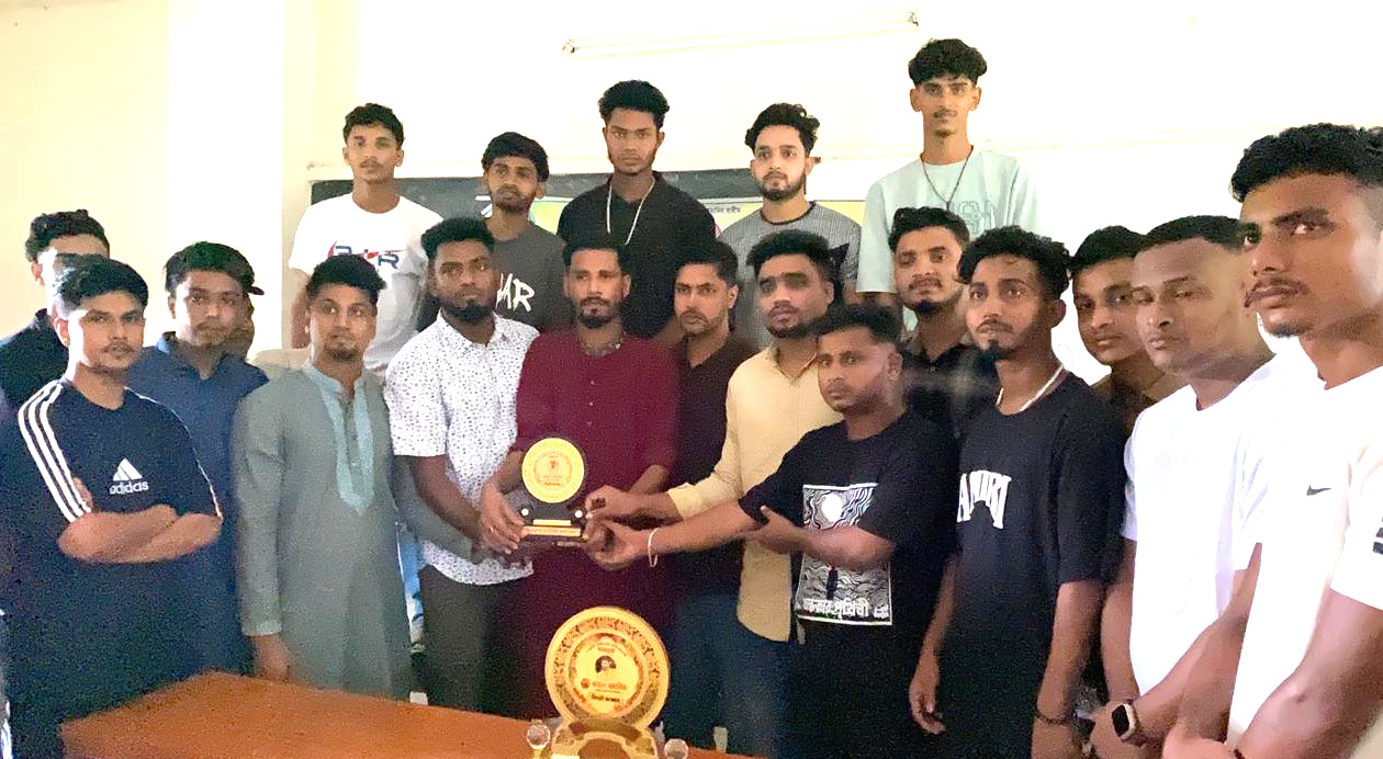 জগনাথপুরে ছাত্রদল নেতাকে বিদায়ী সংবর্ধনা
