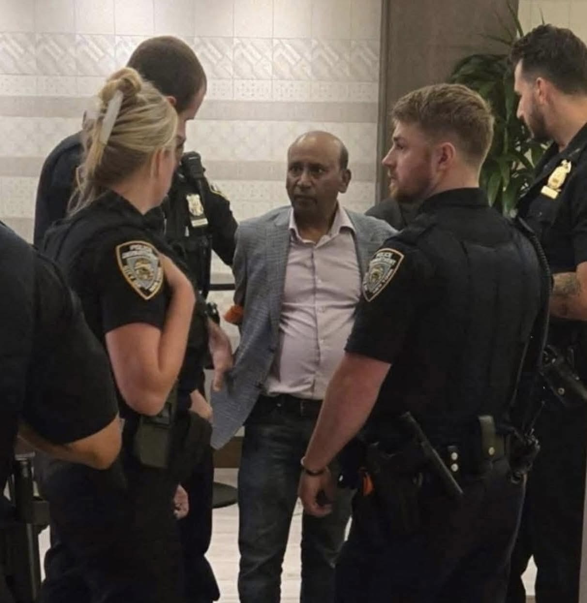 কানেকটিকাটের হলুদ সাংবাদিক সাবেদ সাথী নিউ ইয়র্কে গ্রেফতার