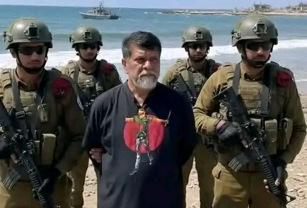 মানবাধিকার কর্মী শহীদুল আলমকে আটক করেছে ইসরায়েলি বাহিনী