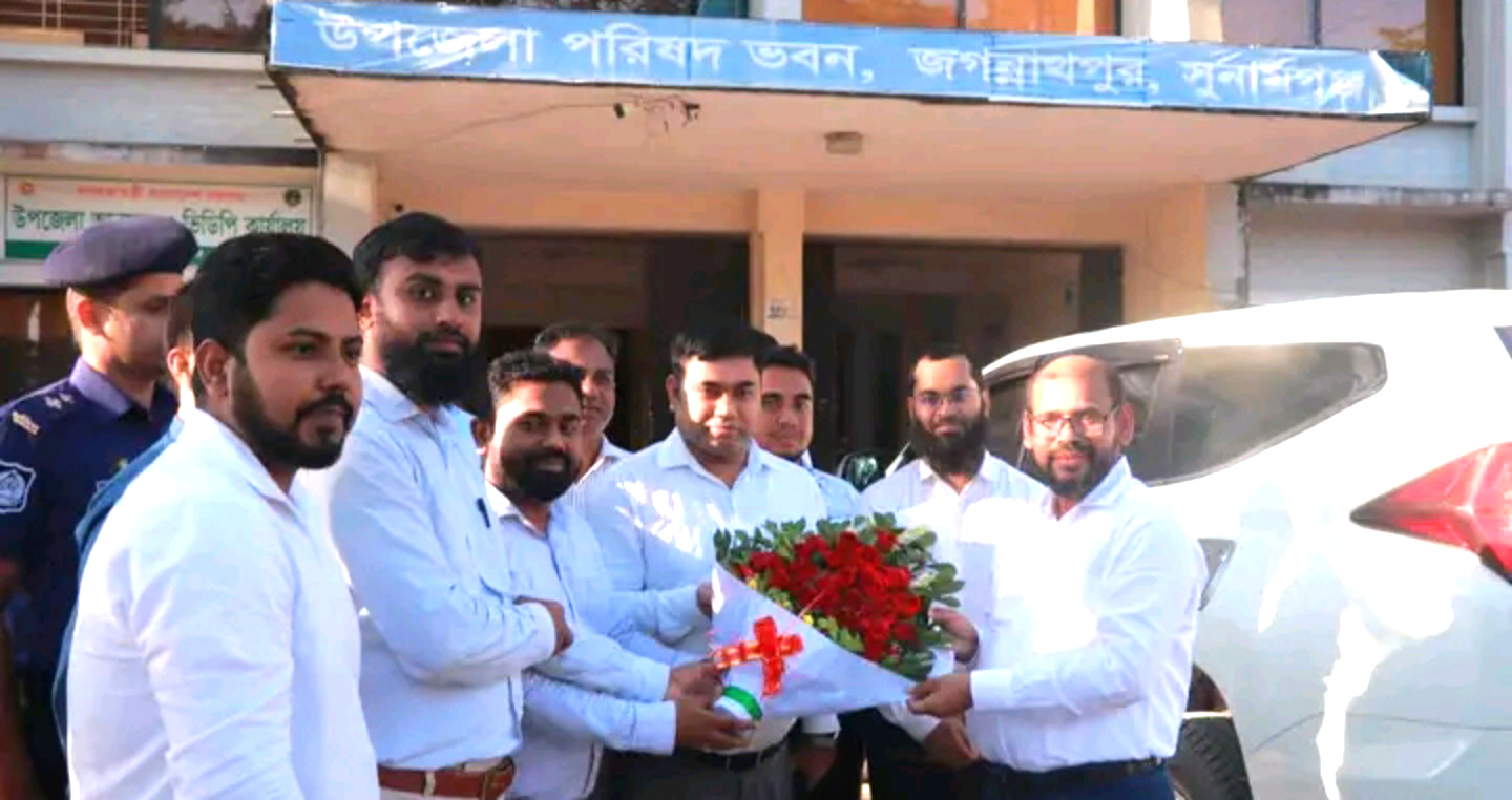 জগন্নাথপুরে বিভিন্ন প্রতিষ্ঠান পরিদর্শন করেছেন জেলা প্রশাসক ইলিয়াস মিয়া