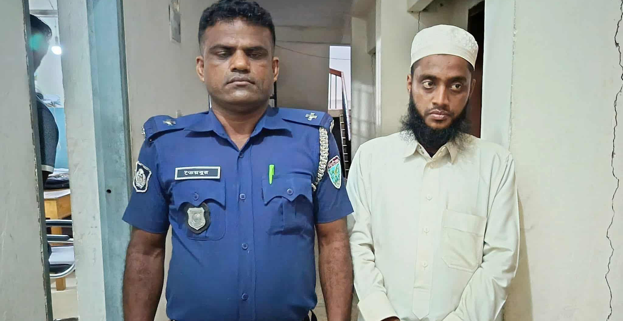 চুনারুঘাটে মাদরাসা পরিচালক ” হাফেজ ইমরান” বলৎকারের অভিযোগে আটক