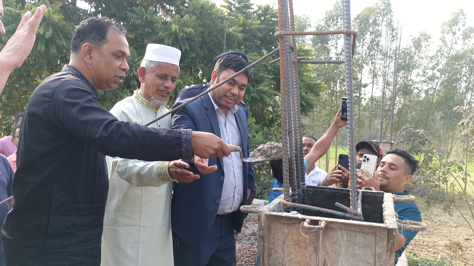 রাণীগঞ্জ কলেজের একাডেমিক ভবনের ভিত্তিপ্রস্তর স্থাপন করলেন এমপি মোহাম্মদ কয়ছর আহমেদ