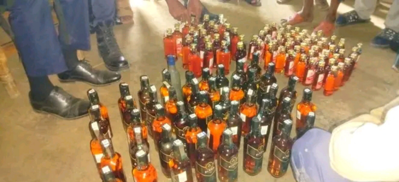 জগন্নাথপুরে ভারতীয় ১৪৩ বোতল মদ উদ্ধার 