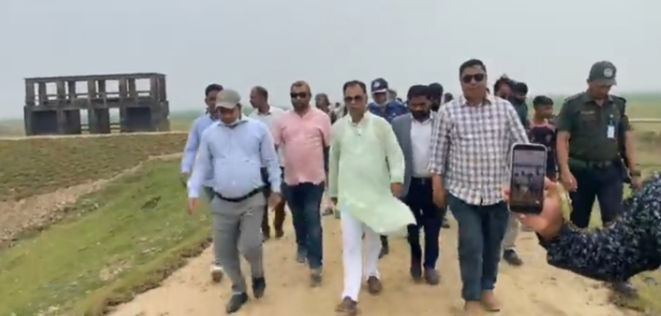 জগন্নাথপুরে নলুয়ার হাওরের ফসল রক্ষা বাঁধ পরিদর্শন করেছেন মোহাম্মদ কয়ছর আহমেদ এমপি