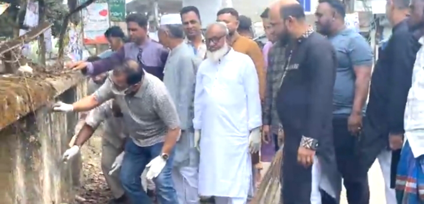 জগন্নাথপুরে পরিস্কার-পরিচ্ছন্নতা কার্যক্রম উদ্বোধন করলেন মোহাম্মদ কয়ছর আহমেদ এমপি