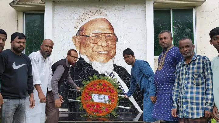 জগন্নাথপুরে সাবেক পররাষ্ট্রমন্ত্রী আব্দুস সামাদ আজাদ এর মৃত্যু বার্ষিকী পালন