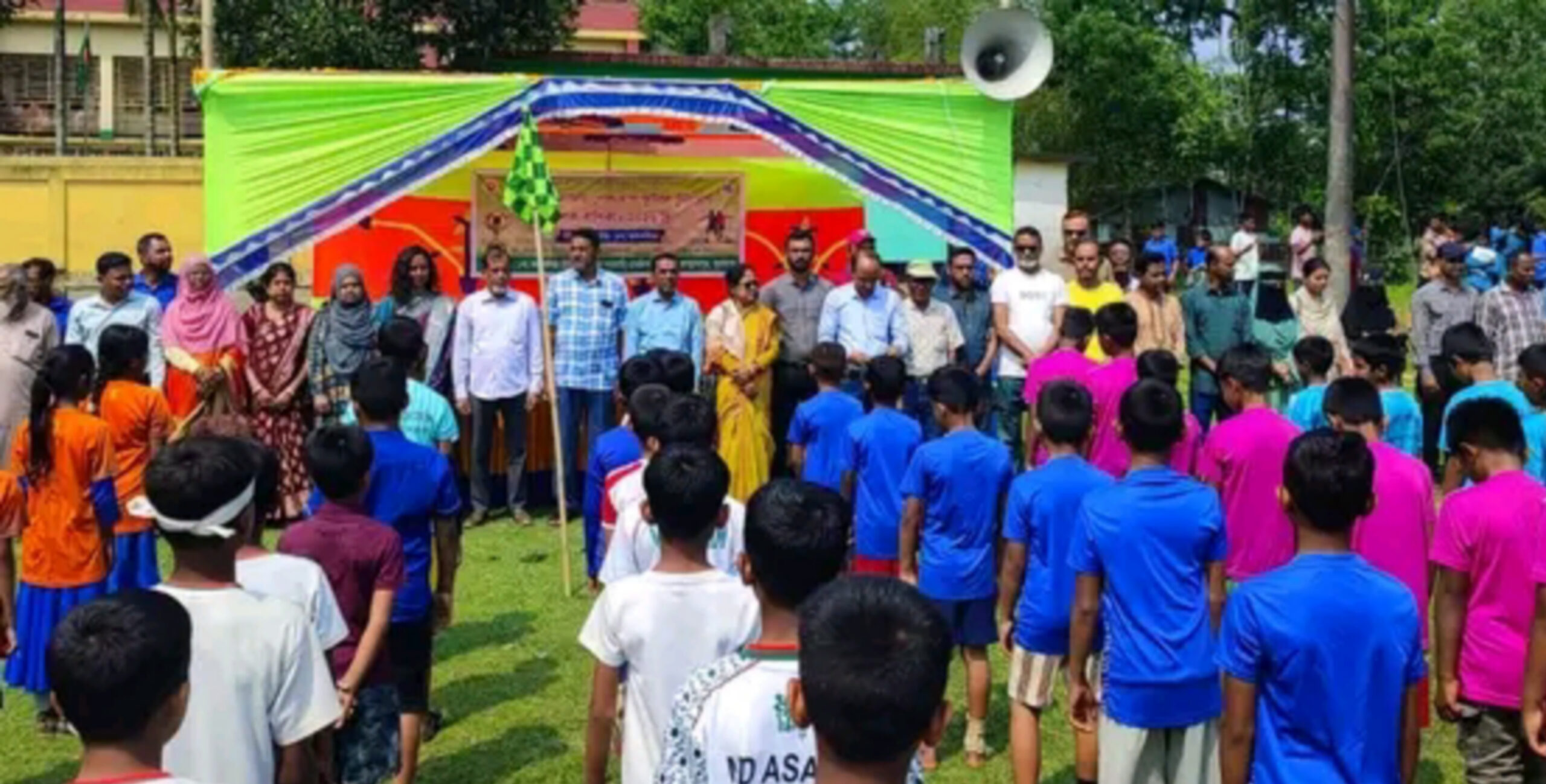 জগন্নাথপুরে প্রাথমিক বিদ্যালয় গোল্ডকাপ ফুটবল টুর্নামেন্ট উদ্বোধন