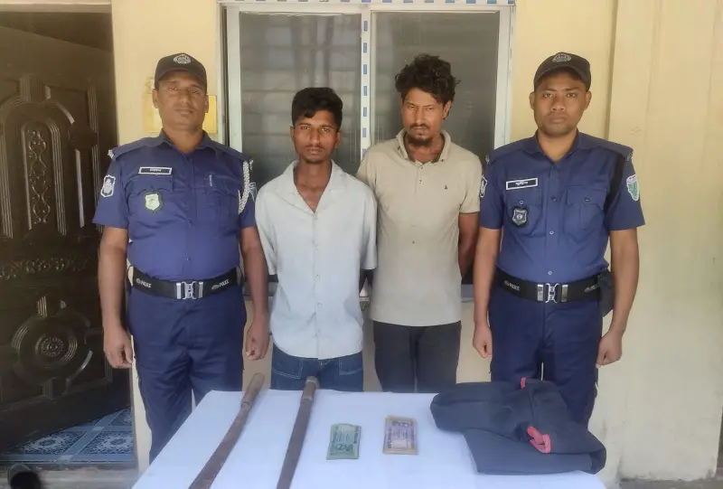 পাগলা -জগন্নাথপুর – আউশকান্দী সড়কে ডাকাতির ঘটনায় ২ ডাকাত গ্রেপ্তার