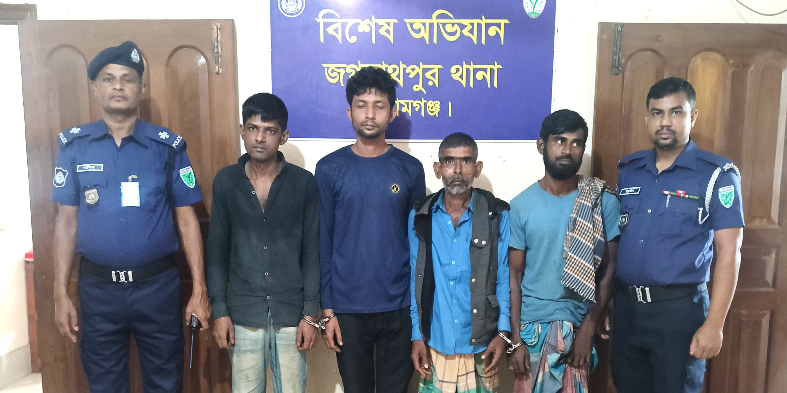 জগন্নাথপুরে পৃথক মামলার ৪ আসামী গ্রেপ্তার