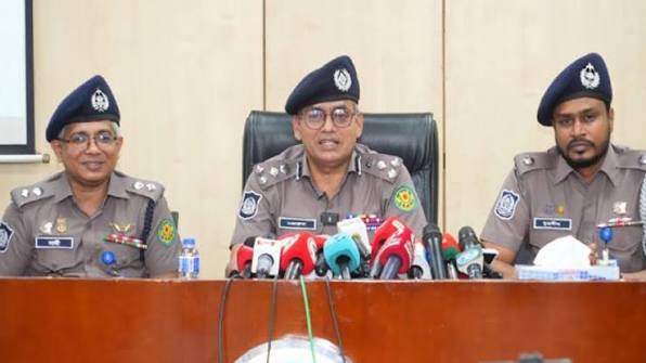 আ,লীগের প্রতিষ্টা বার্ষিকী উপলক্ষে সতর্ক অবস্থানে আইনশৃঙ্খলা বাহিনী