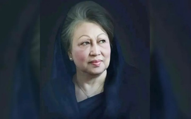 খালেদা জিয়া বেতনের ১ টাকা রেখে বাকিটা এতিমখানায় দান করতেন