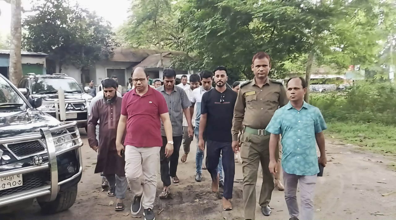 পানি সংকটে সাতছড়ির বন্যপ্রাণী,জলাধার পুনঃখননের তাগিদ দিলেন চীফ প্রসিকিউটর আমিনুল ইসলাম