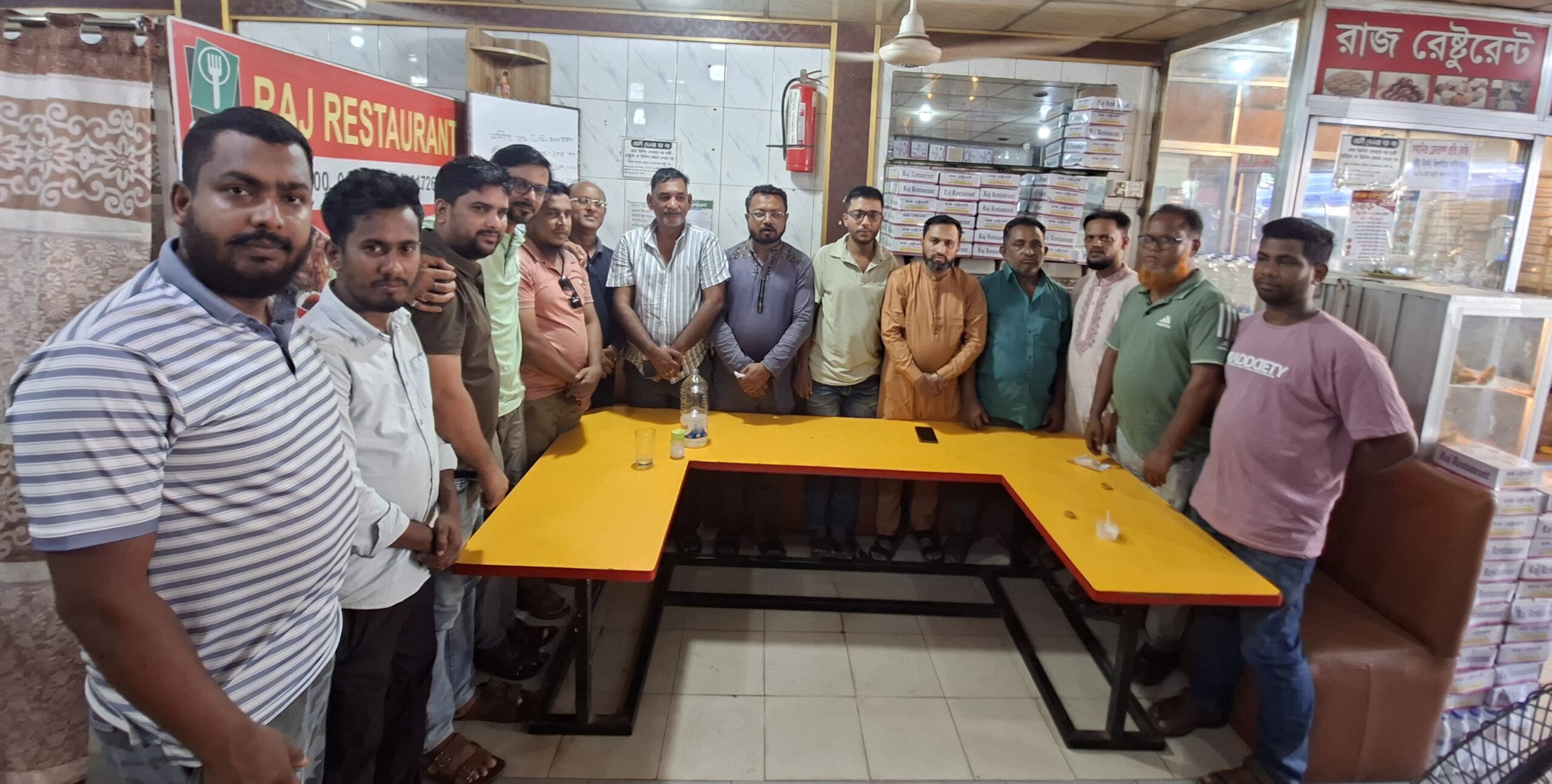দিরাইয়ে প্রেসক্লাবে সম্ভাব্য ইউপি চেয়ারম্যান পদপ্রার্থী রুবেল আহমদের মতবিনিময়