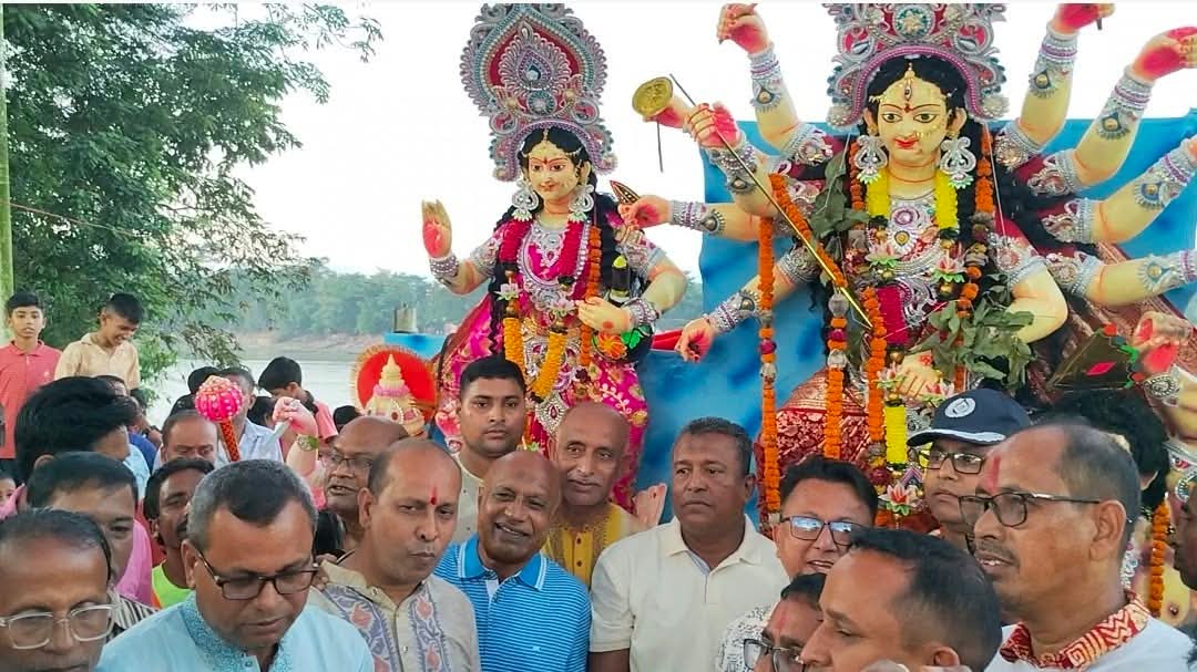 সুনামগঞ্জের ৪৪৪টি পূঁজা মন্ডপে শারদীয় দূর্গাপূজা অনুষ্ঠিত হয়, প্রতিমা বির্সজনের মাধ্যমে  সমাপ্তি